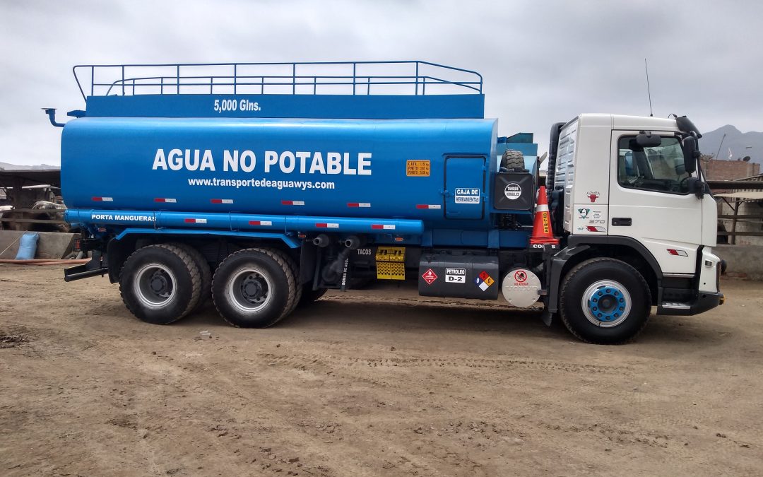 Alquiler de Cisterna de Agua 5000 Galones: ¡TYSAWYS te da la solución que necesitas!