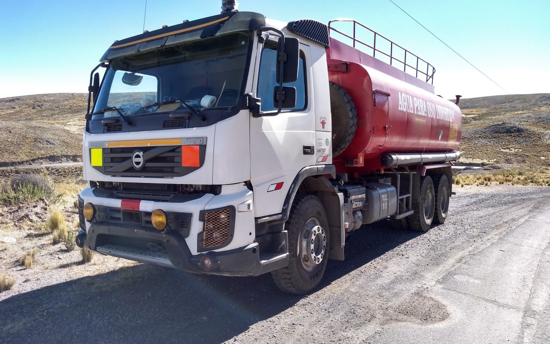 Soluciones de Agua para la Minería: Alquiler de Unidades de Cisterna con TYSAWYS