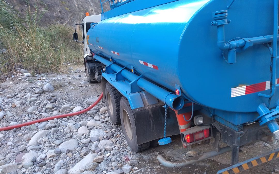 Camión cisterna de agua Perú: La solución para el transporte eficiente de agua