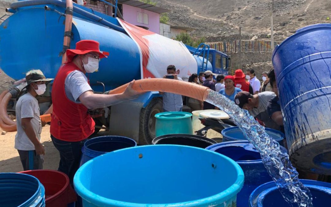 Cisterna de Agua Camión: ¡Transportando el Recurso Vital con TYSAWYS!