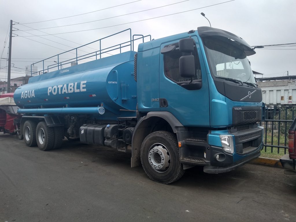 Cisterna de agua urgente en Callao